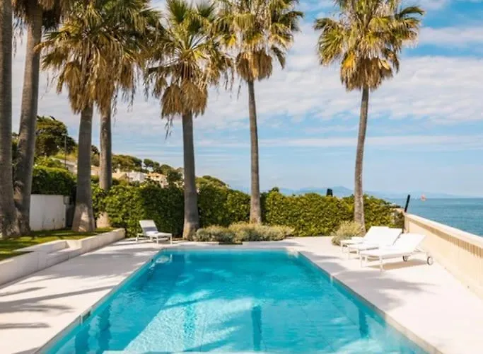 Villa Boat Luxe